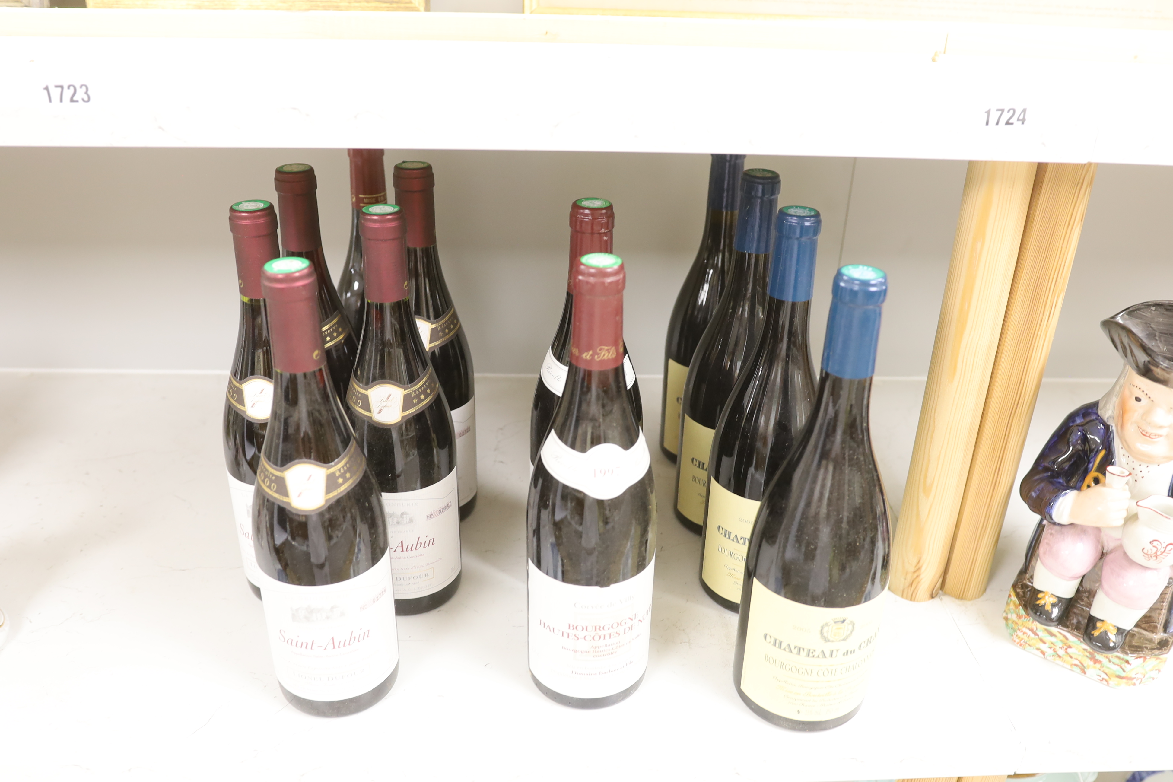 Twelve bottles of French red wine, including; four bottles of Chateau du Cray 2005, two bottles of Bourgogne Hautes-Cotes de Nuits 1997, five bottles of Saint-Aubin 2000 and a bottle of Moulin a Vent 1999